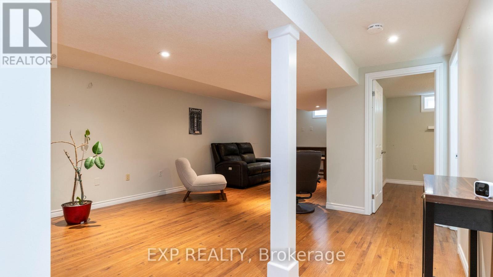 295 Tweedsmuir Avenue, London East, Ontario  N5W 1L5 - Photo 27 - X13664182