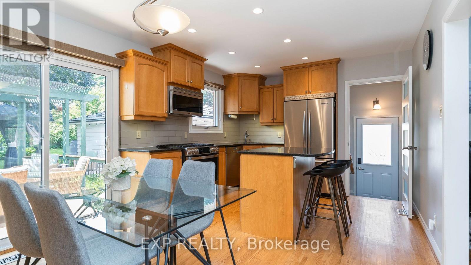 295 Tweedsmuir Avenue, London East, Ontario  N5W 1L5 - Photo 7 - X13664182