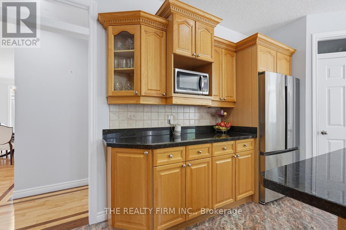 55 Farmhouse Road, London East, Ontario  N5Y 5M4 - Photo 12 - X13664206