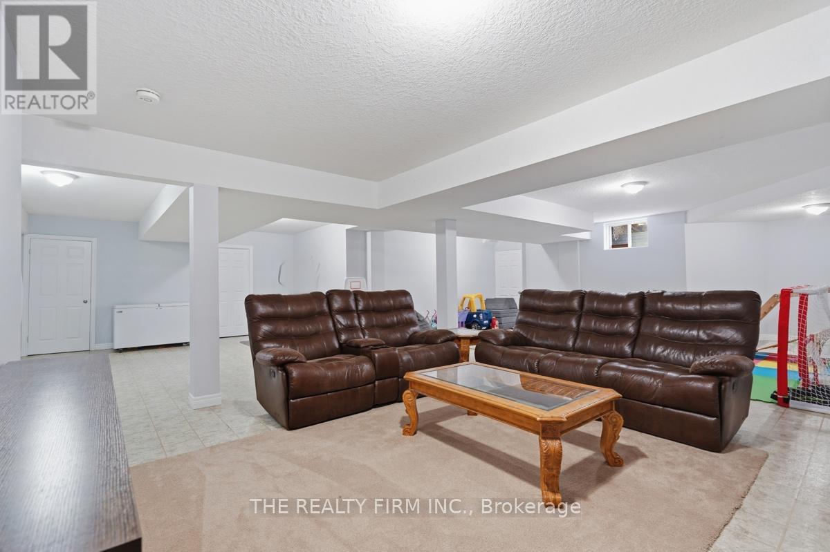 55 Farmhouse Road, London East, Ontario  N5Y 5M4 - Photo 35 - X13664206