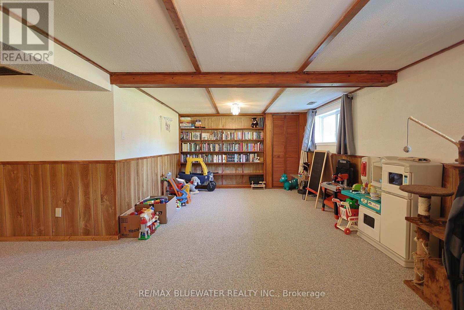 290 Anna Street, North Middlesex, Ontario  N0M 2K0 - Photo 40 - X13664234