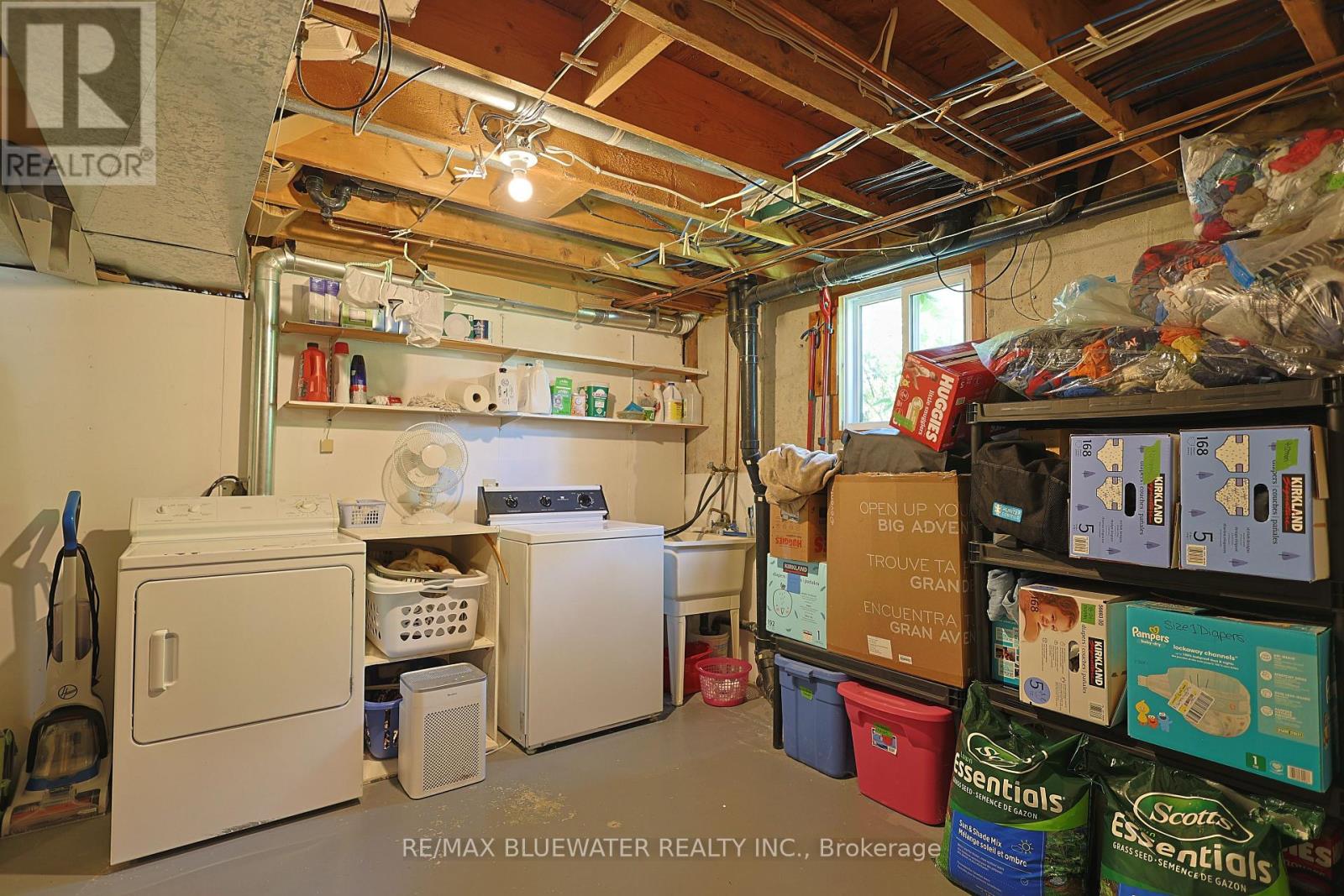 290 Anna Street, North Middlesex, Ontario  N0M 2K0 - Photo 44 - X13664234