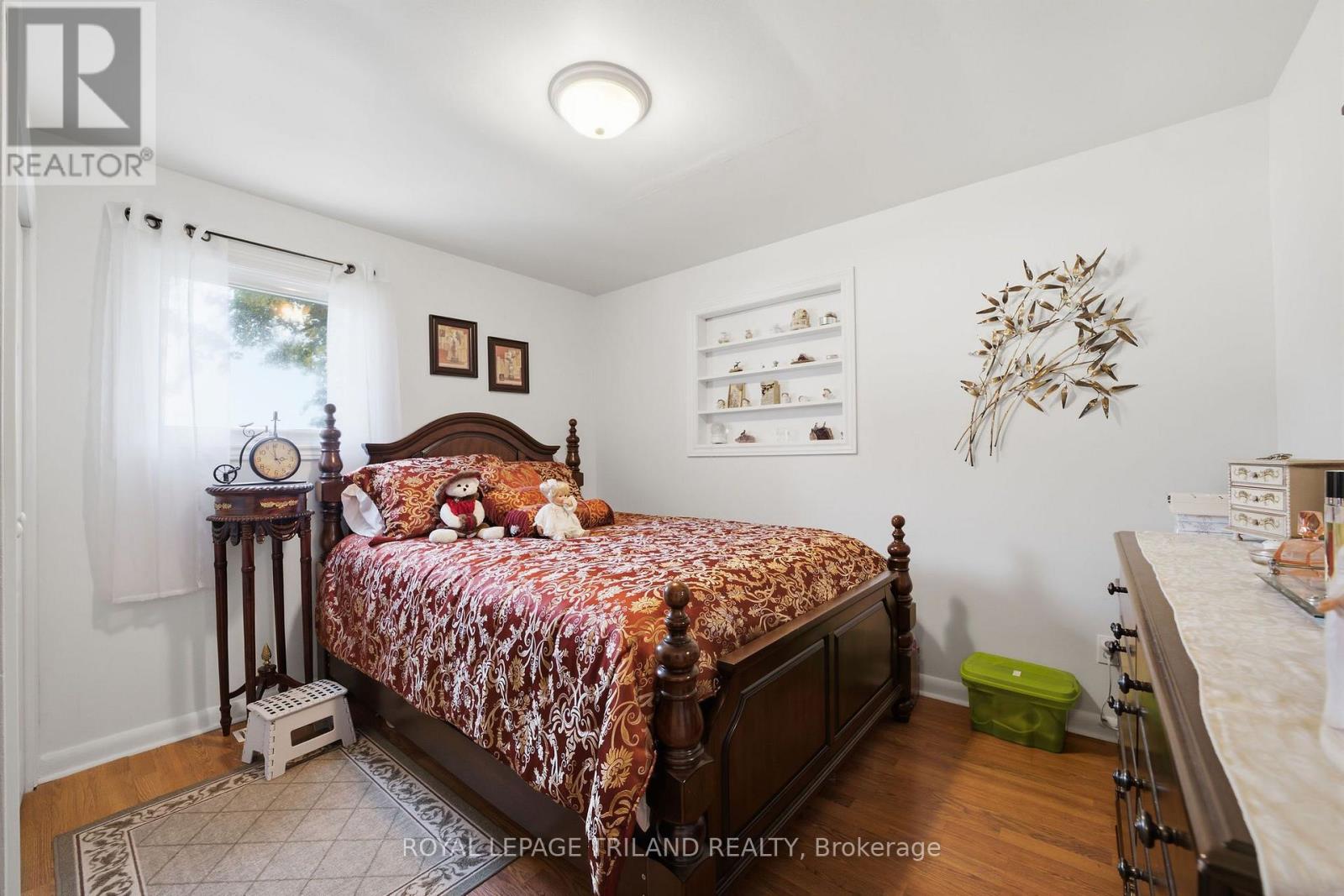 165 Victoria Street, Southwest Middlesex, Ontario  N0L 1M0 - Photo 13 - X13664318