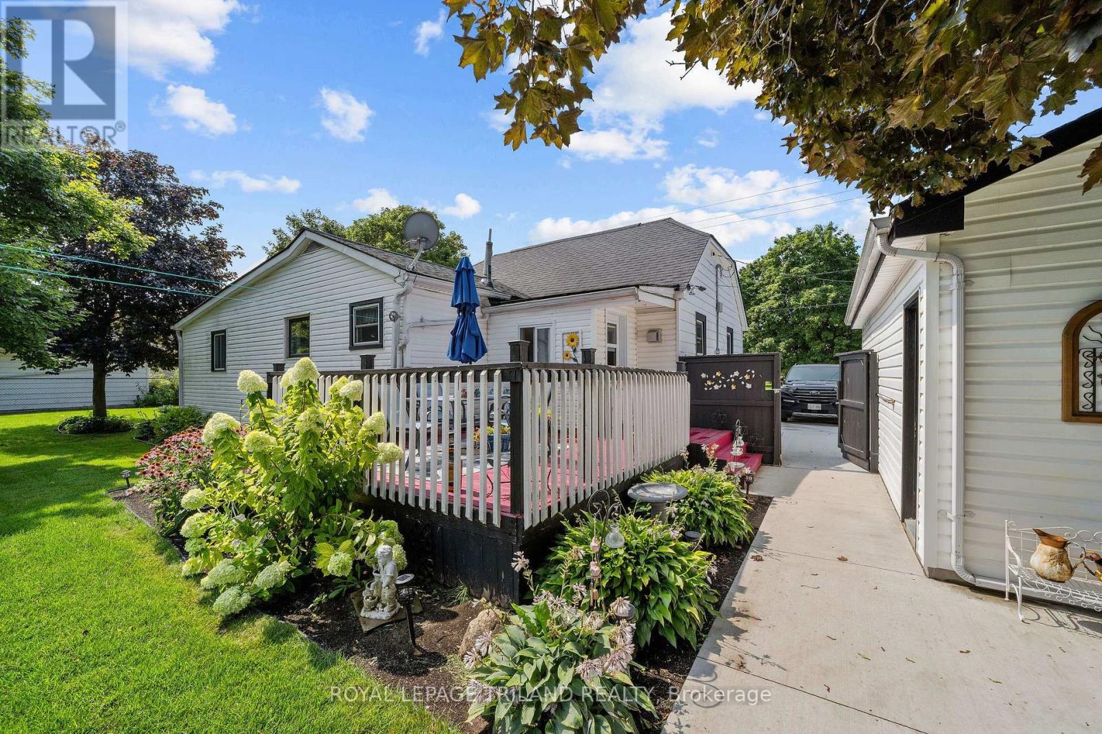 165 Victoria Street, Southwest Middlesex, Ontario  N0L 1M0 - Photo 22 - X13664318