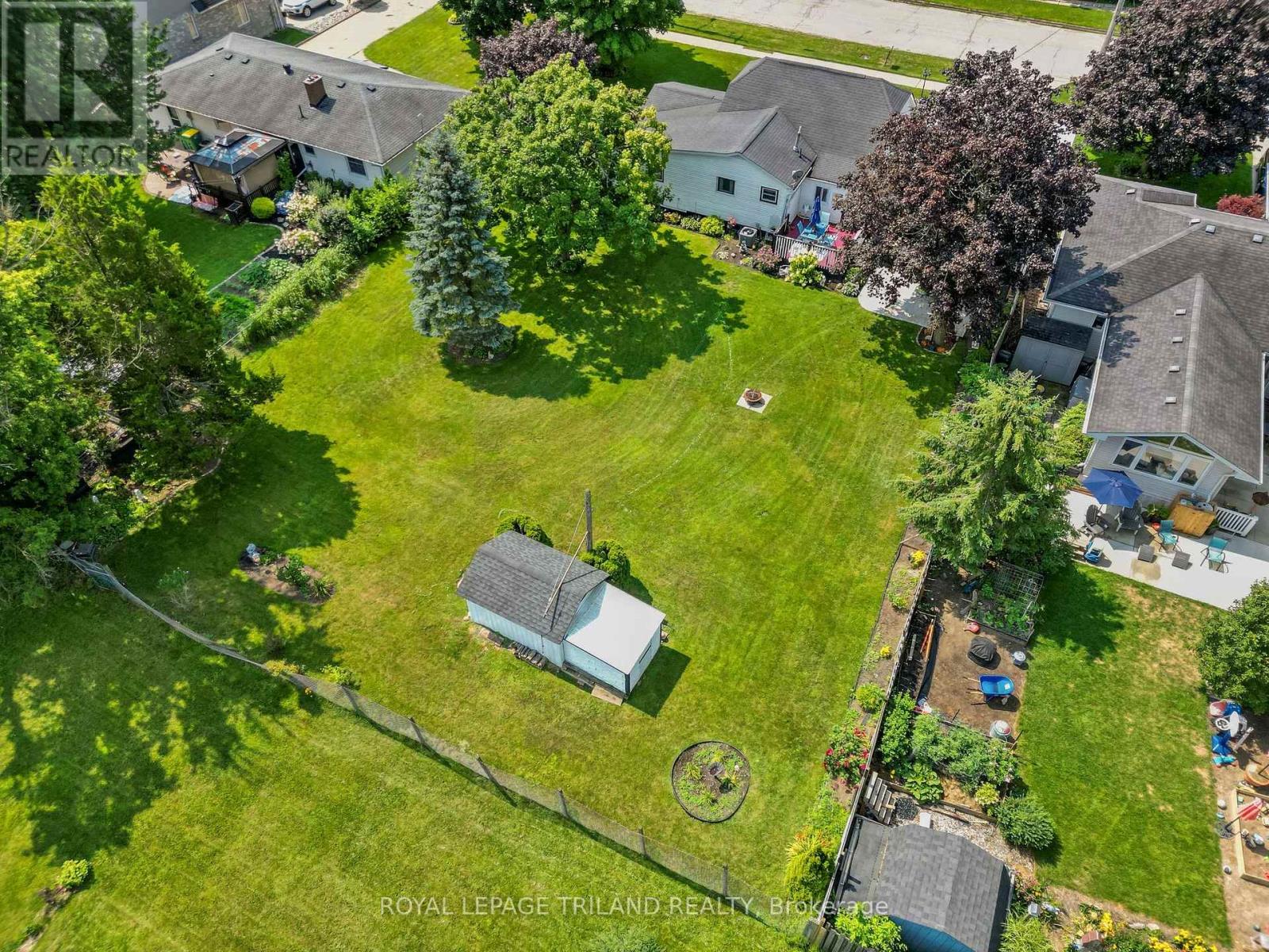 165 Victoria Street, Southwest Middlesex, Ontario  N0L 1M0 - Photo 26 - X13664318
