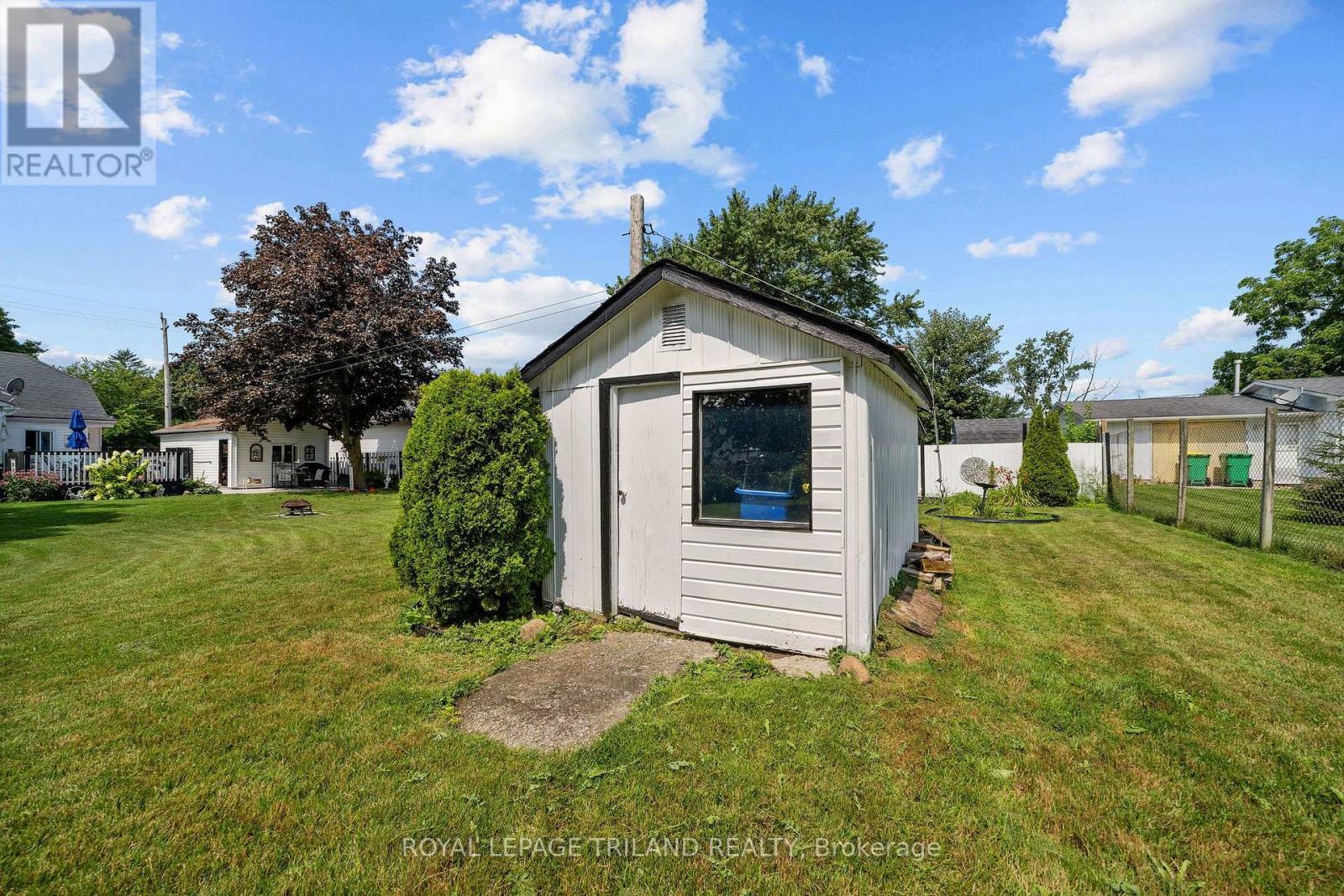165 Victoria Street, Southwest Middlesex, Ontario  N0L 1M0 - Photo 31 - X13664318