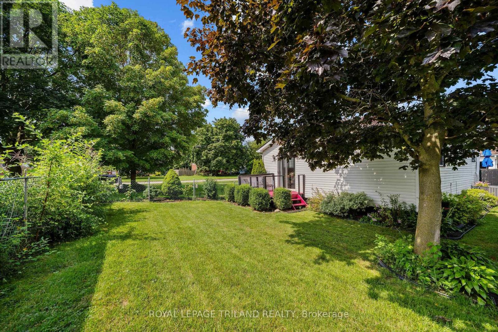 165 Victoria Street, Southwest Middlesex, Ontario  N0L 1M0 - Photo 35 - X13664318
