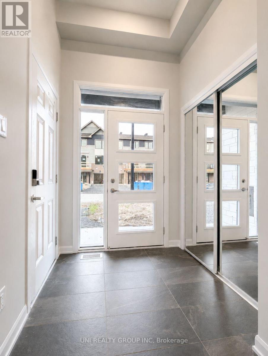 716 Tadpole Crescent, Ottawa, Ontario  K2J 7N1 - Photo 2 - X13664310