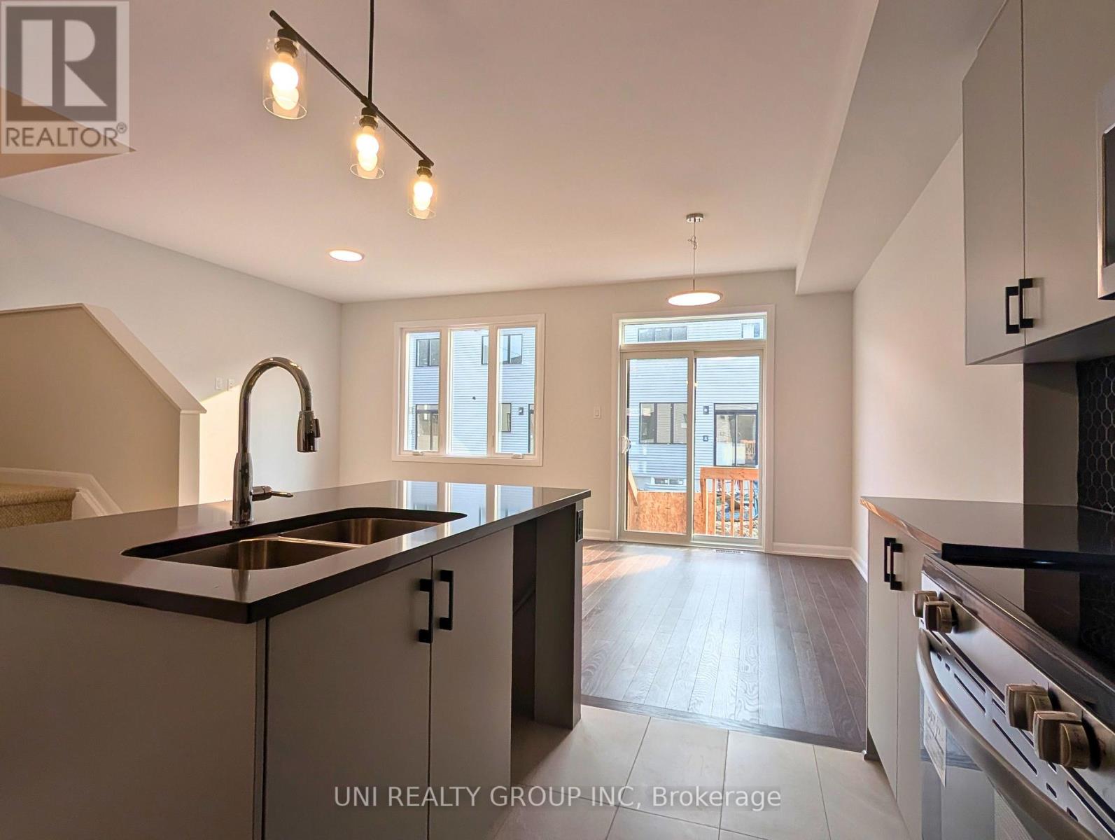 716 Tadpole Crescent, Ottawa, Ontario  K2J 7N1 - Photo 8 - X13664310