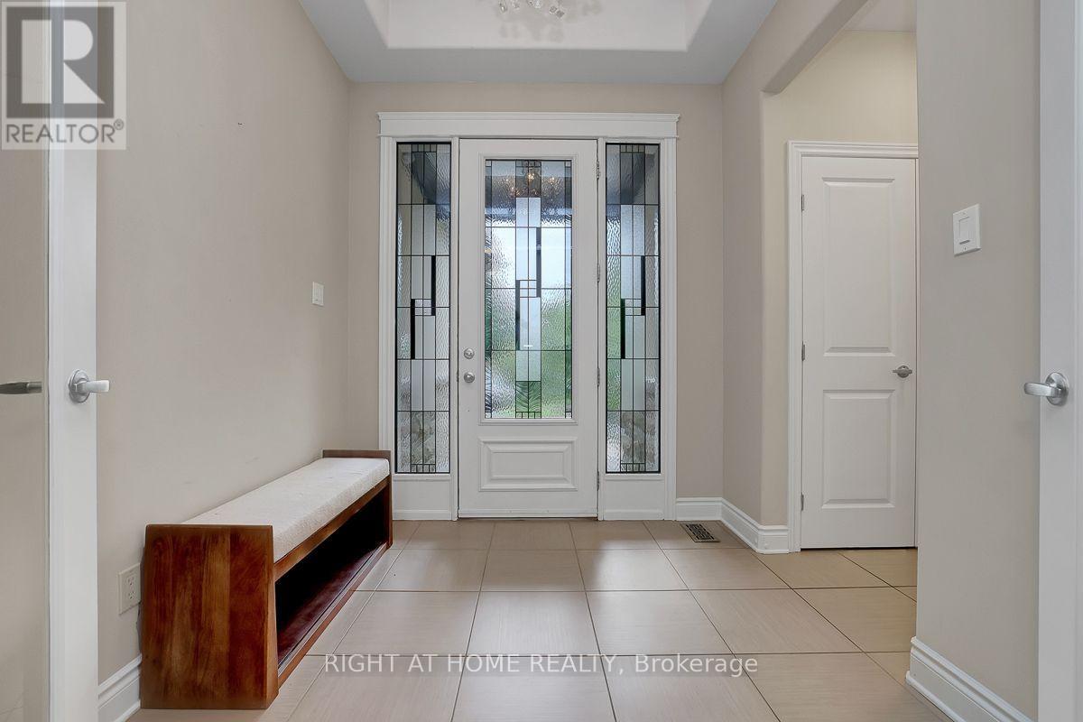 514 Landswood Way, Ottawa, Ontario  K2S 0A5 - Photo 3 - X13664328