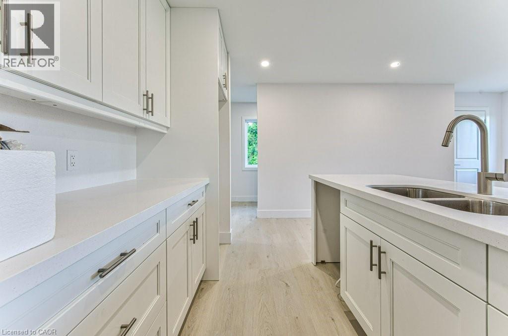 66 Gage Avenue Unit# 2, Kitchener, Ontario  N2G 2E2 - Photo 3 - 40845051