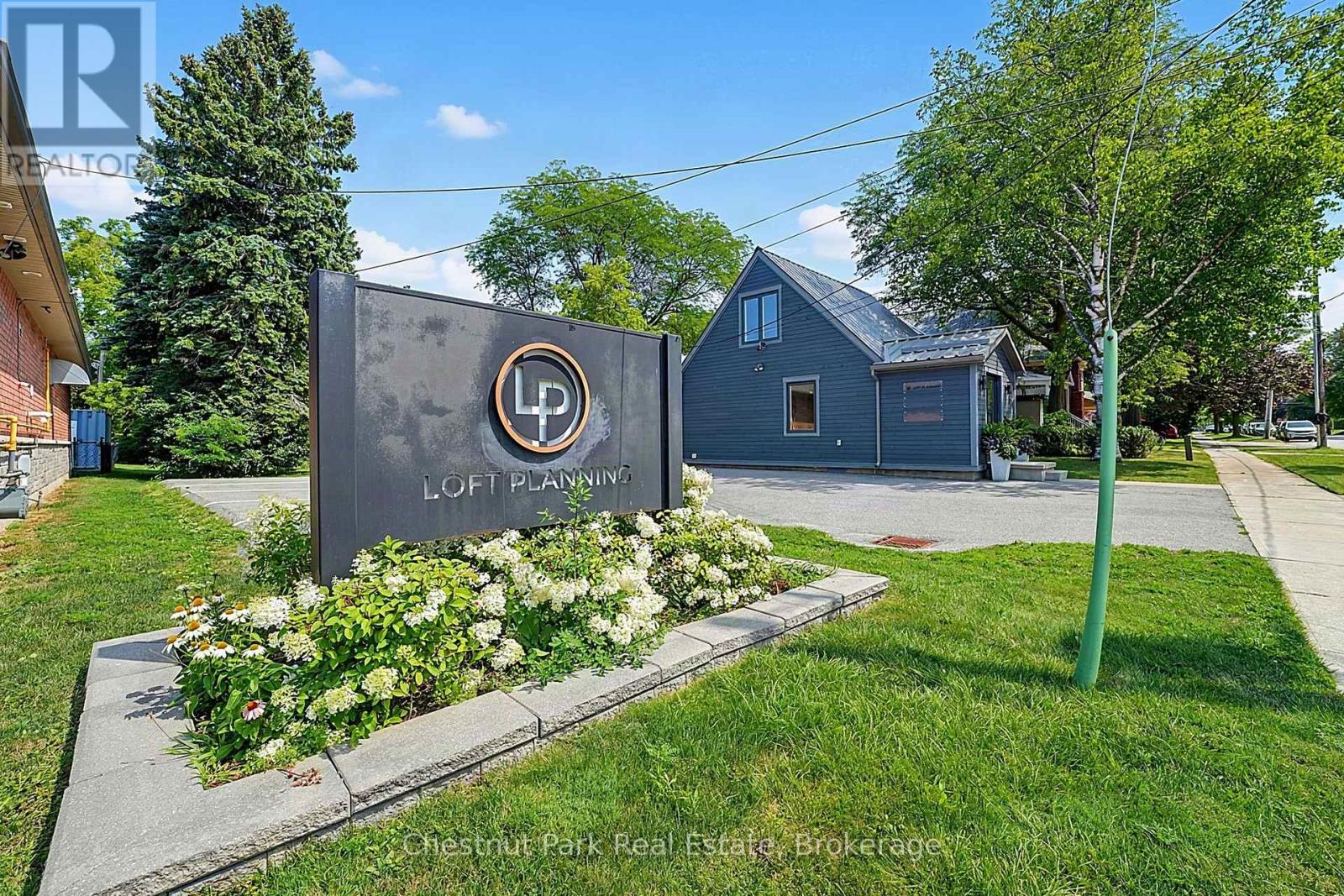 25 Maple Street, Collingwood, Ontario  L9Y 2P7 - Photo 4 - S13663504