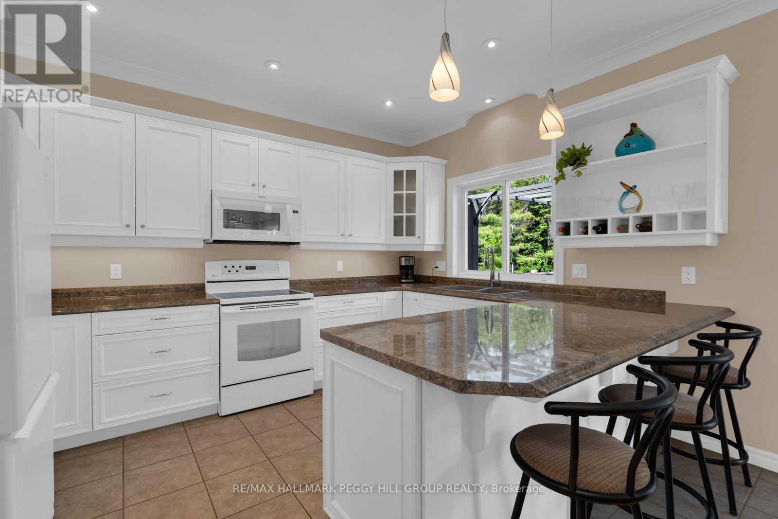 764 Warminster Side Road, Oro-Medonte, Ontario  L0K 1E0 - Photo 7 - S13422166