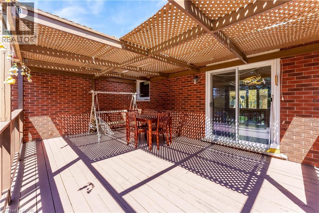 402 Lakeview Drive, Waterloo, Ontario  N2L 4Z6 - Photo 38 - 40851902