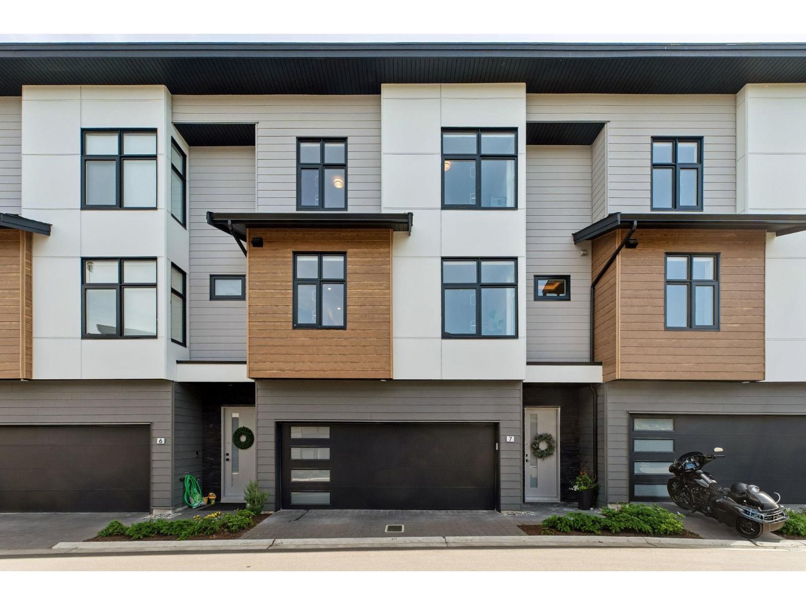 7 3075 160 STREET, Surrey, British Columbia