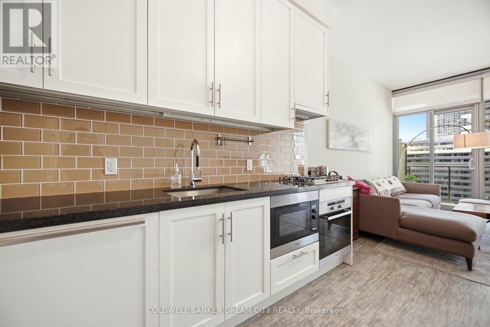 837 - 39 Queens Quay E, Toronto, Ontario M5E 0A4 - Photo 11 - C13664244