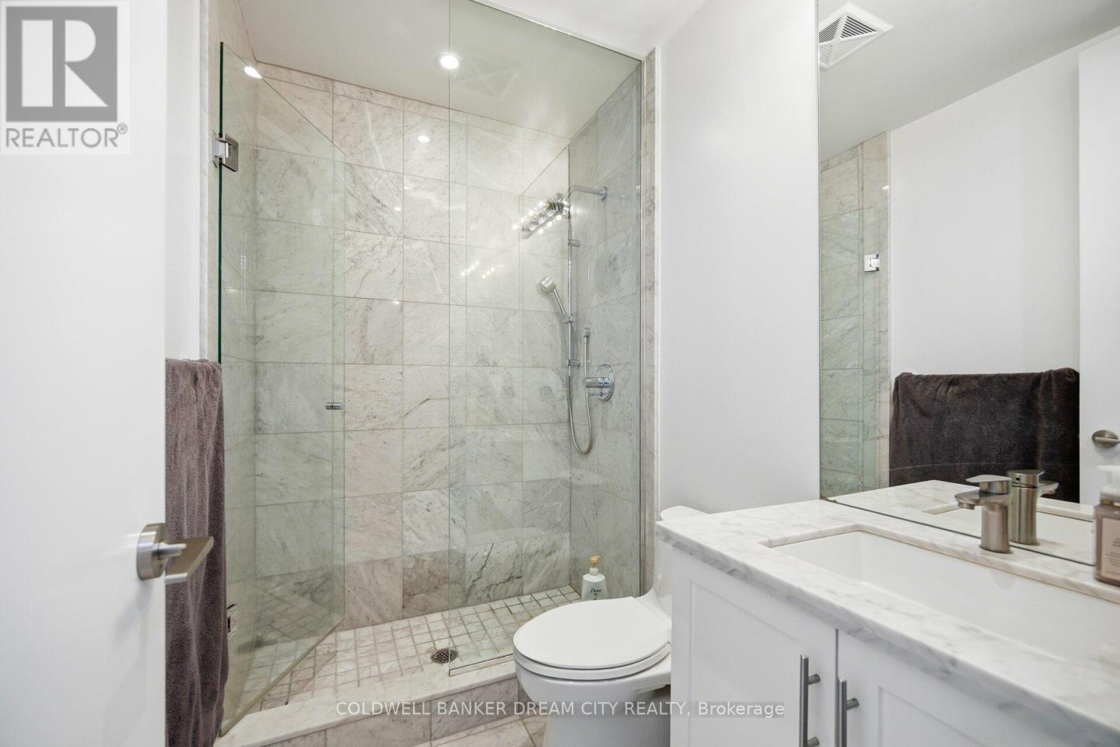 837 - 39 Queens Quay E, Toronto, Ontario M5E 0A4 - Photo 19 - C13664244