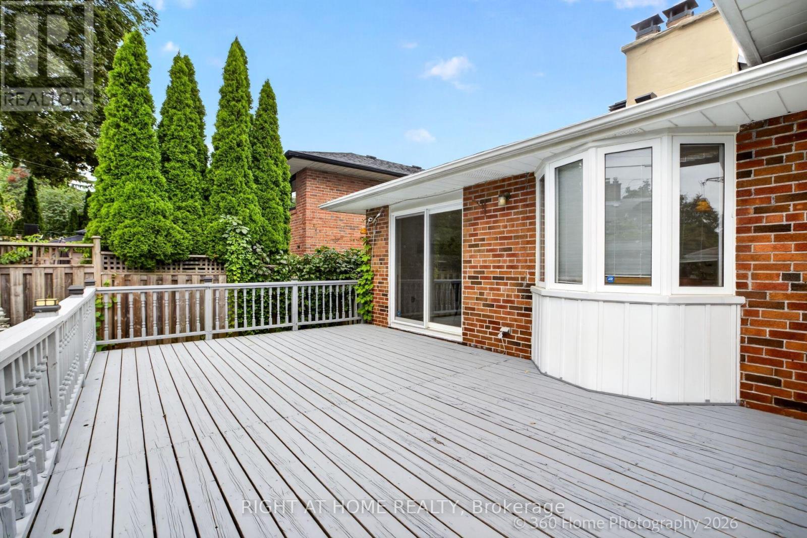 100 Perivale Crescent, Toronto, Ontario M1J 2C3 - Photo 11 - E13664308