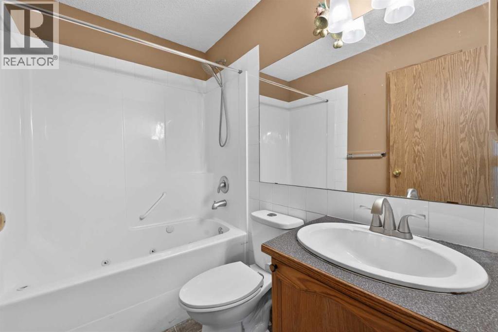 171 Saddlemont Crescent NE, Calgary, Alberta  T3J 4R6 - Photo 17 - A2319007