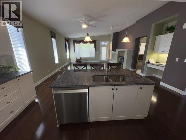 139 19639 Meadow Gardens Way, Pitt Meadows, British Columbia  V3Y 2T5 - Photo 9 - R3132430