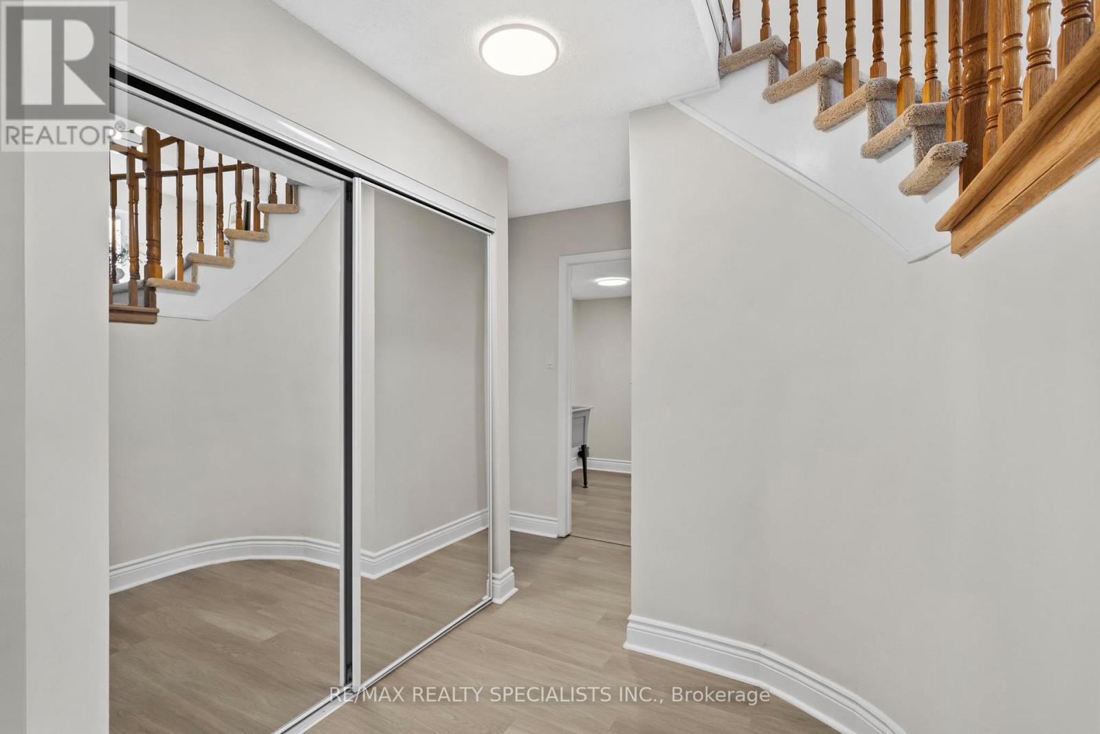 38 Springfield Way, Vaughan, Ontario  L4J 5E5 - Photo 20 - N13664196