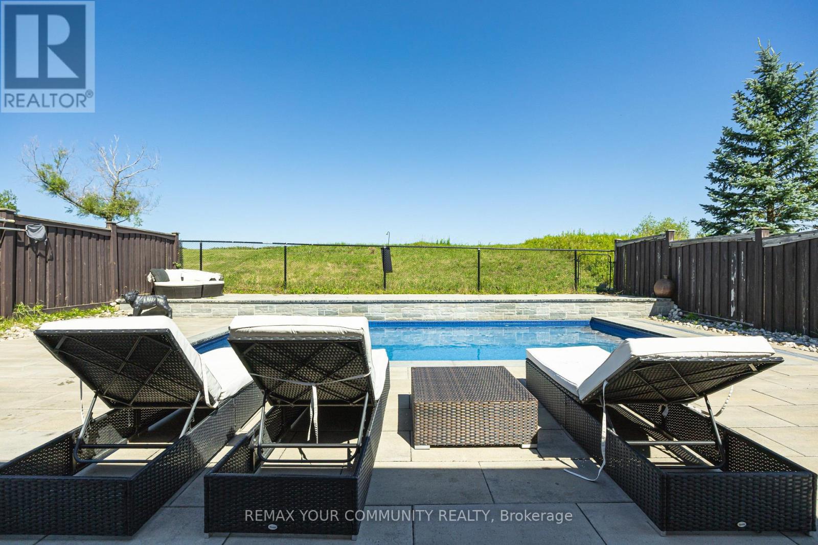 47 Vandervoort Drive, Richmond Hill, Ontario  L4E 0C7 - Photo 43 - N13664248