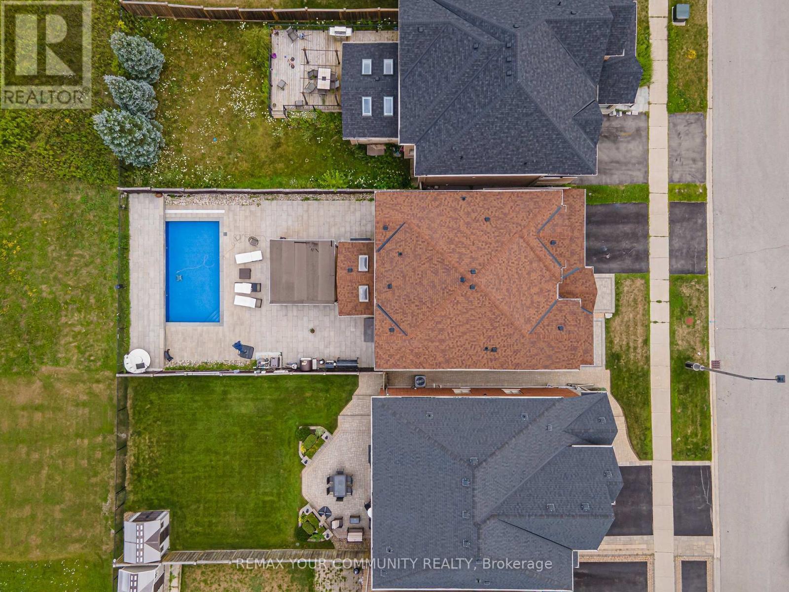 47 Vandervoort Drive, Richmond Hill, Ontario  L4E 0C7 - Photo 45 - N13664248