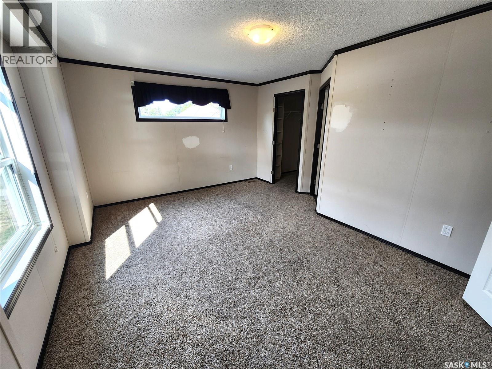 417 Young Street, Bienfait, Saskatchewan  S0C 0M0 - Photo 17 - SK045283