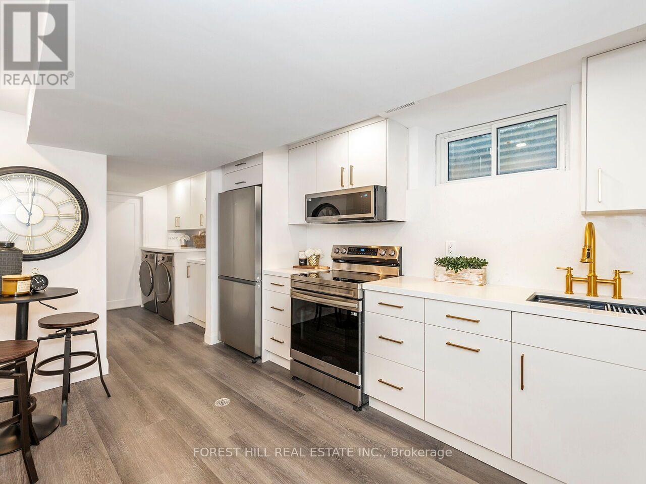 3582 GALLAGER DRIVE Mississauga (Erindale), ON L5C 2N6
