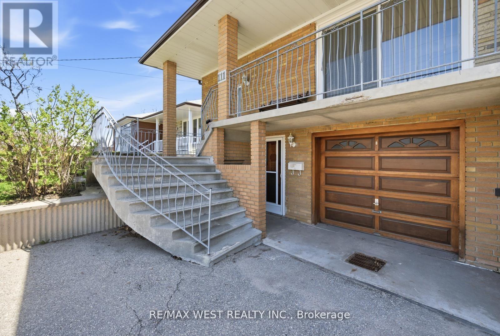 111 Shoreham Drive, Toronto, Ontario  M3N 1S8 - Photo 28 - W13664186