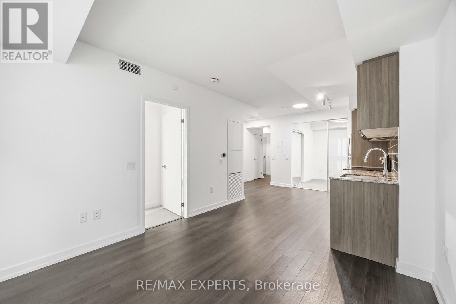320 - 4010 Eglinton Avenue W, Toronto, Ontario  M9P 1A6 - Photo 10 - W13664258
