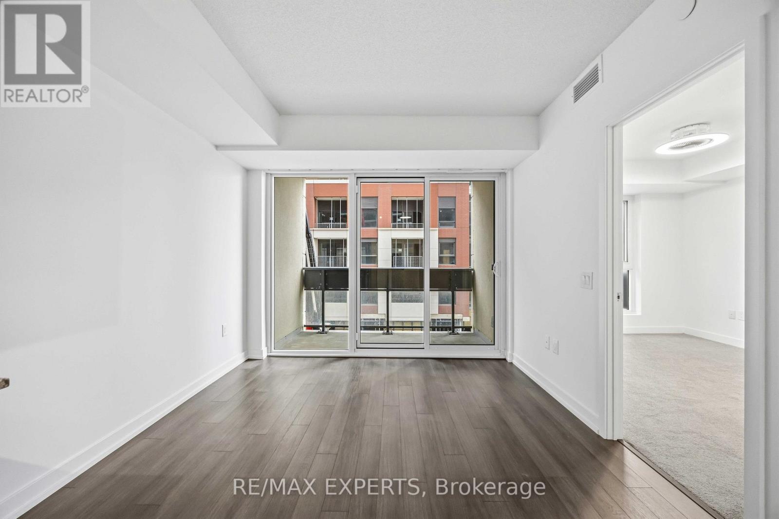 320 - 4010 Eglinton Avenue W, Toronto, Ontario  M9P 1A6 - Photo 8 - W13664258