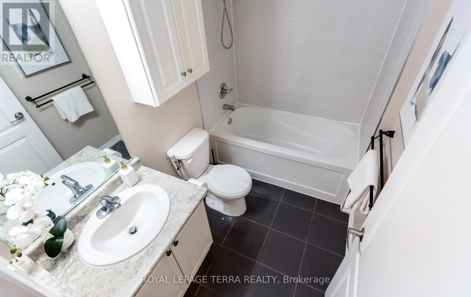101 - 3 Applewood Lane, Toronto, Ontario M9C 0C1 - Photo 23 - W13664282
