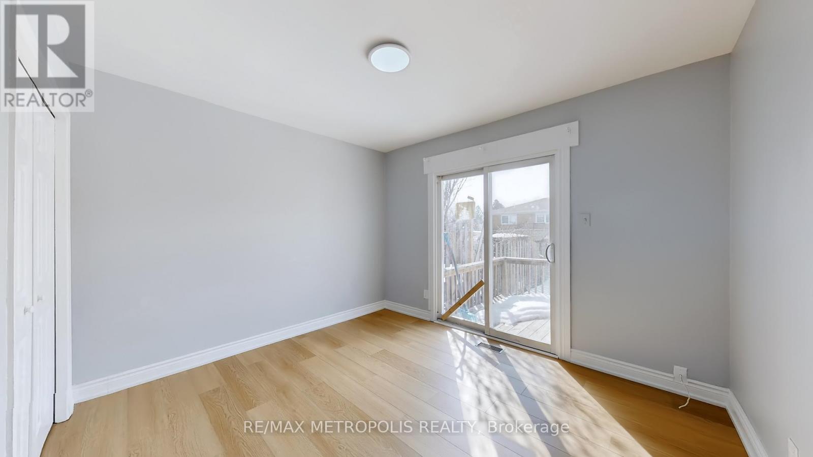 Upper - 3254 Fieldgate Drive, Mississauga, Ontario L4X 2H7 - Photo 21 - W13664326