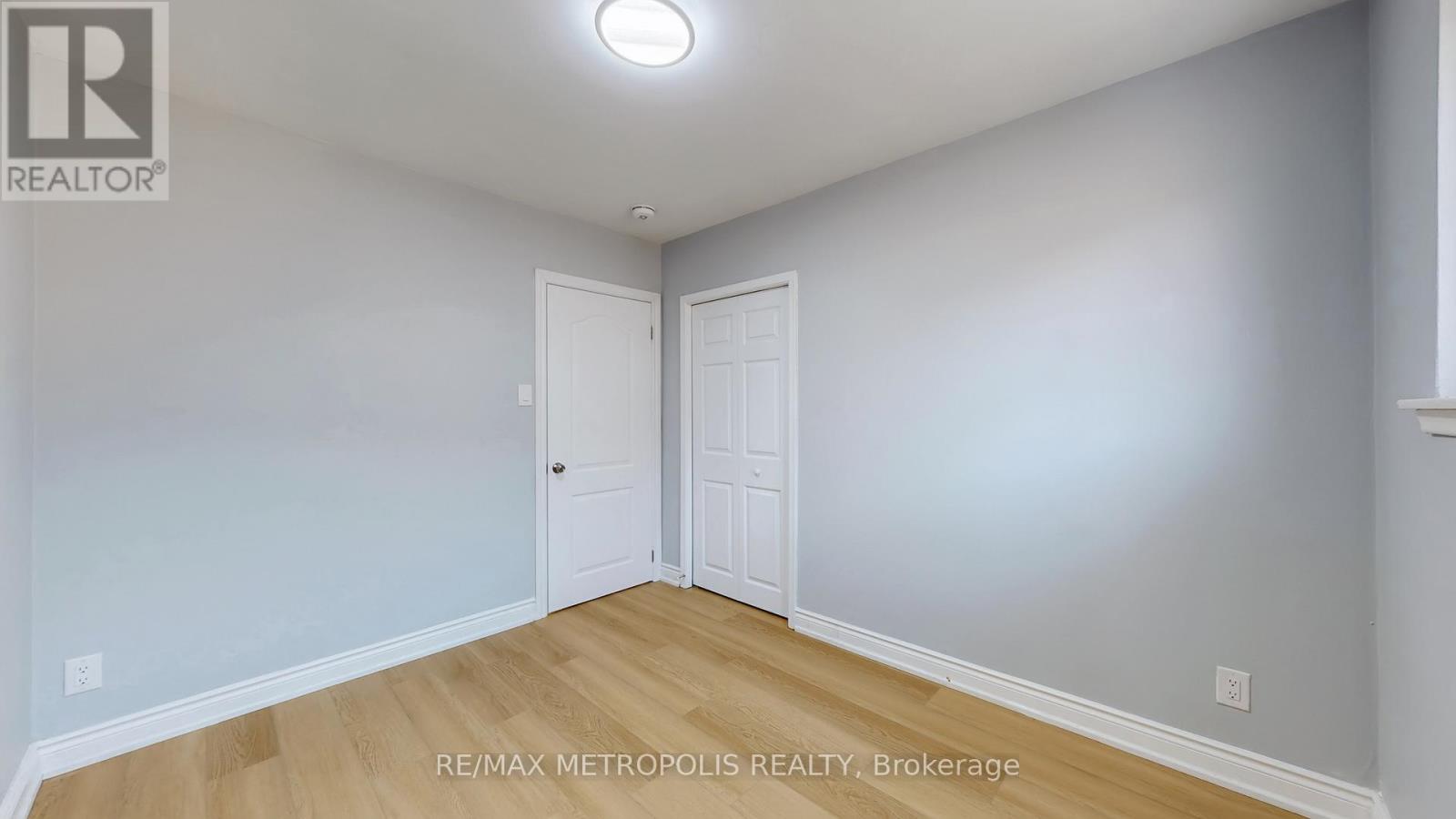 UPPER - 3254 FIELDGATE DRIVE