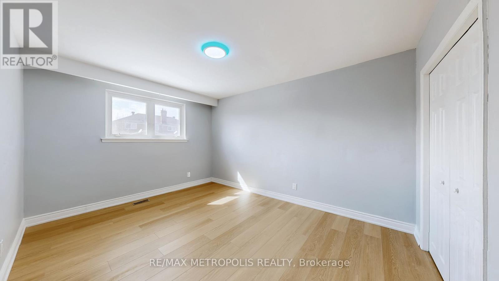 Upper - 3254 Fieldgate Drive, Mississauga, Ontario L4X 2H7 - Photo 27 - W13664326