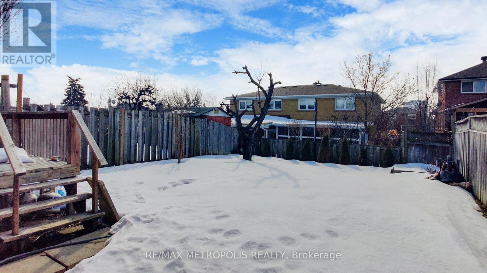 Upper - 3254 Fieldgate Drive, Mississauga, Ontario L4X 2H7 - Photo 36 - W13664326