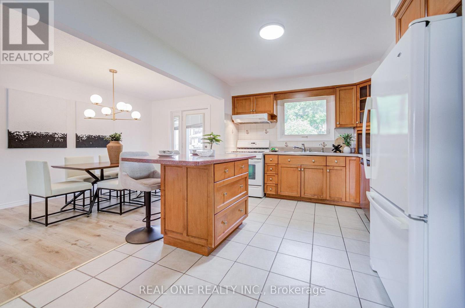 232 Clifton Downs Road, Hamilton, Ontario  L9C 1B5 - Photo 15 - X13664200