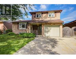 232 CLIFTON DOWNS ROAD, Hamilton, Ontario