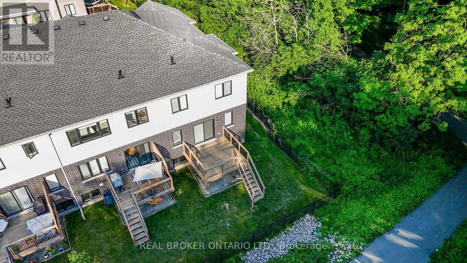 91 Woodedge Circle, Kitchener, Ontario  N2R 0P8 - Photo 32 - X13664214