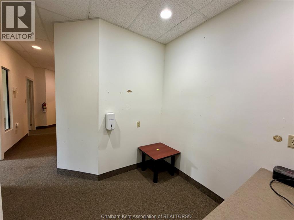 405 Riverview Drive, Chatham, Ontario  N7M 0N3 - Photo 15 - 26019453