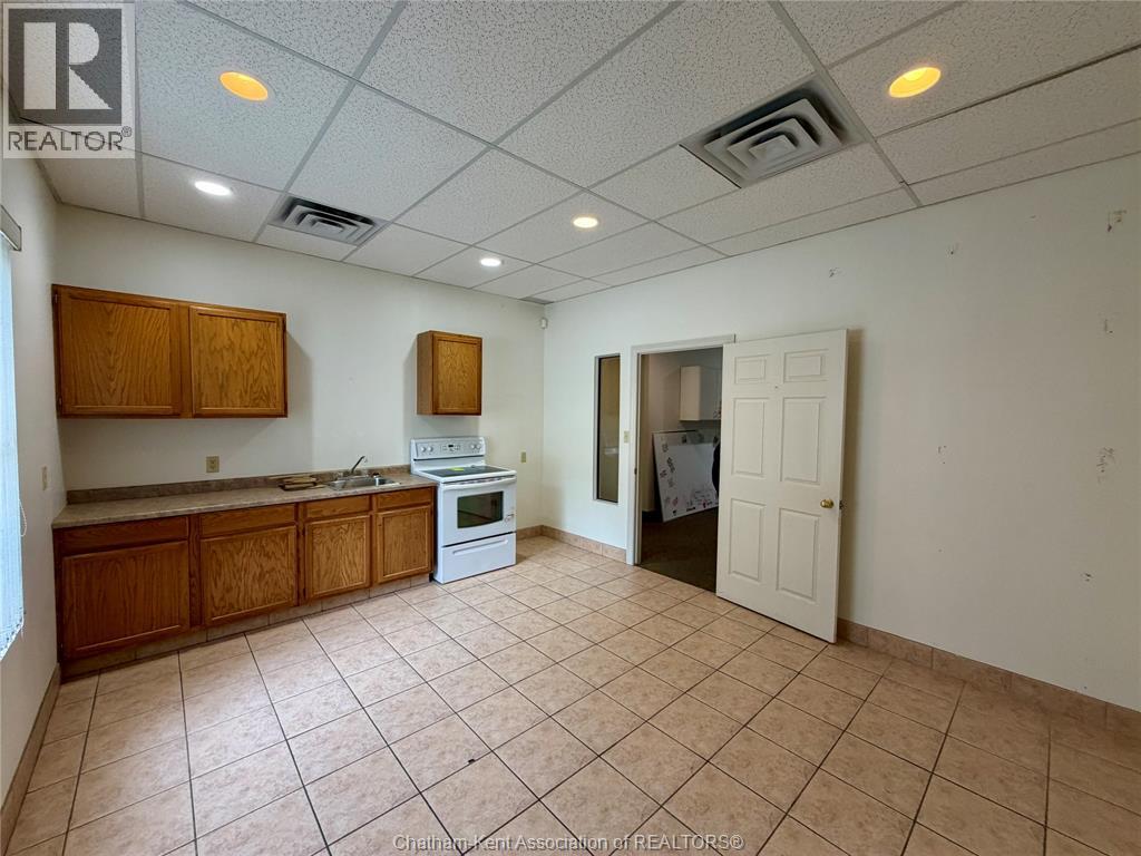 405 Riverview Drive, Chatham, Ontario  N7M 0N3 - Photo 7 - 26019453