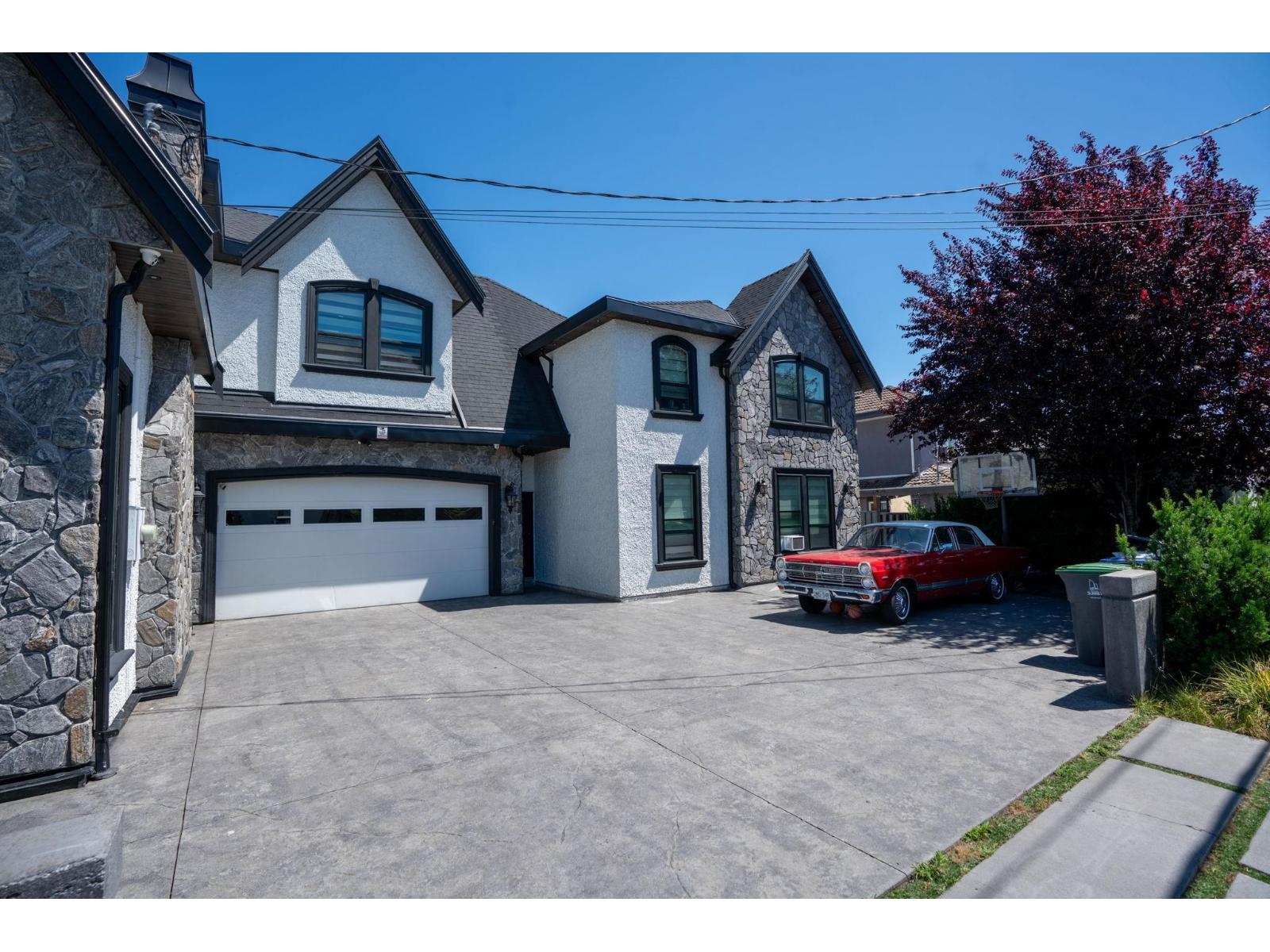 8866 134B STREET, Surrey, British Columbia