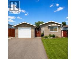 68 Westover Avenue, Claresholm, Alberta