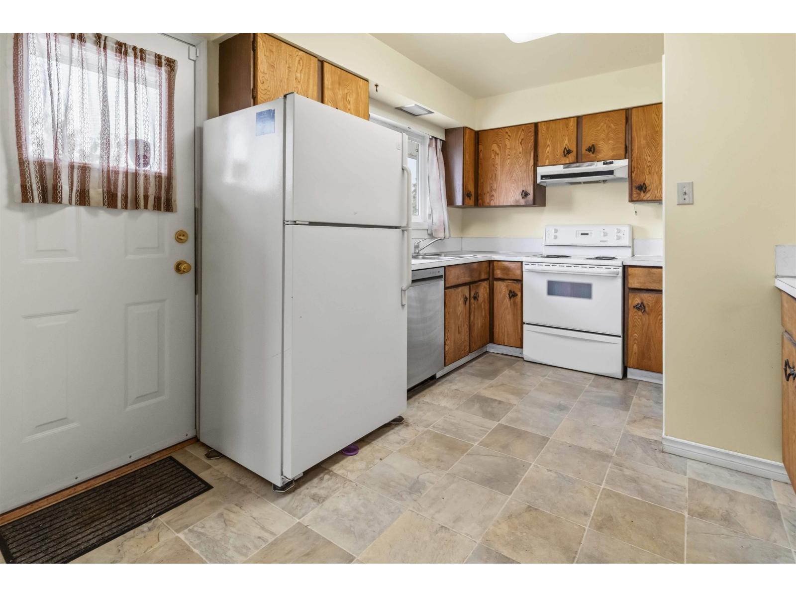 5845 124 Street, Surrey, British Columbia  V3X 1Y2 - Photo 13 - R3154357