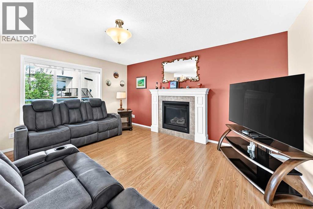 325 Luxstone Green SW, Airdrie, Alberta  T4B 0A5 - Photo 21 - A2336436