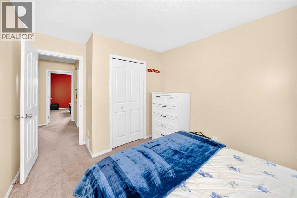 325 Luxstone Green SW, Airdrie, Alberta  T4B 0A5 - Photo 36 - A2336436