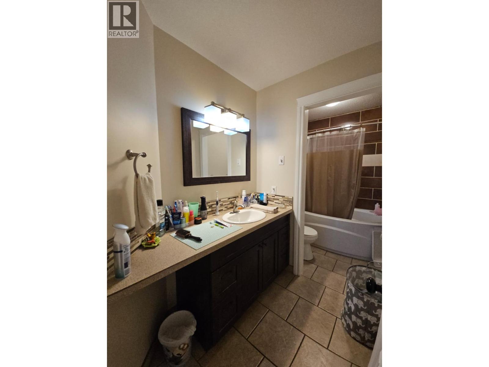 4804 Bissette Drive, Pouce Coupe, British Columbia V0C 2C0 - Photo 21 - 10373085