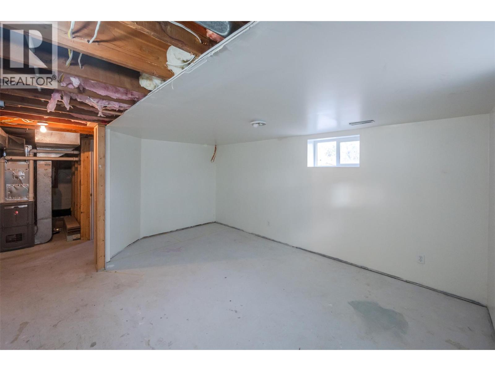 6470 Hollow Street, Oliver, British Columbia  V0H 1T0 - Photo 18 - 10388361