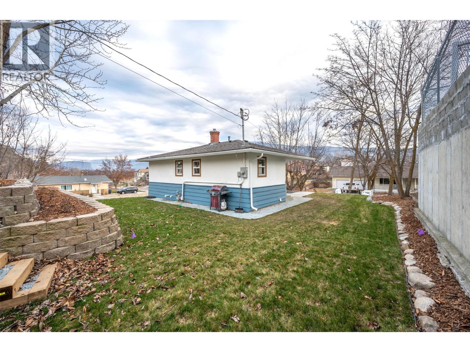 6470 Hollow Street, Oliver, British Columbia  V0H 1T0 - Photo 22 - 10388361